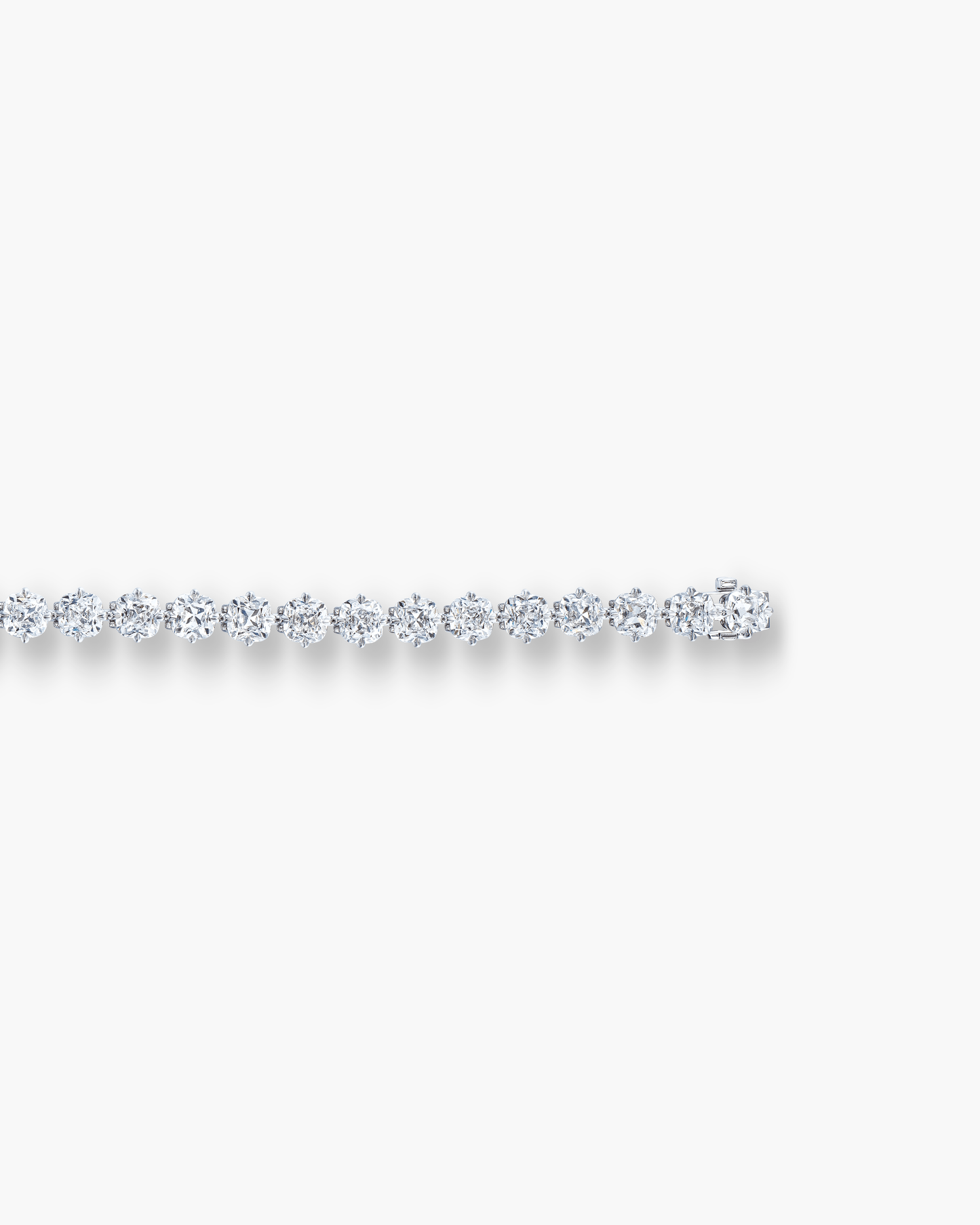 14.55 carat Antique Cushion Cut Diamond Bracelet (0.50 carat)