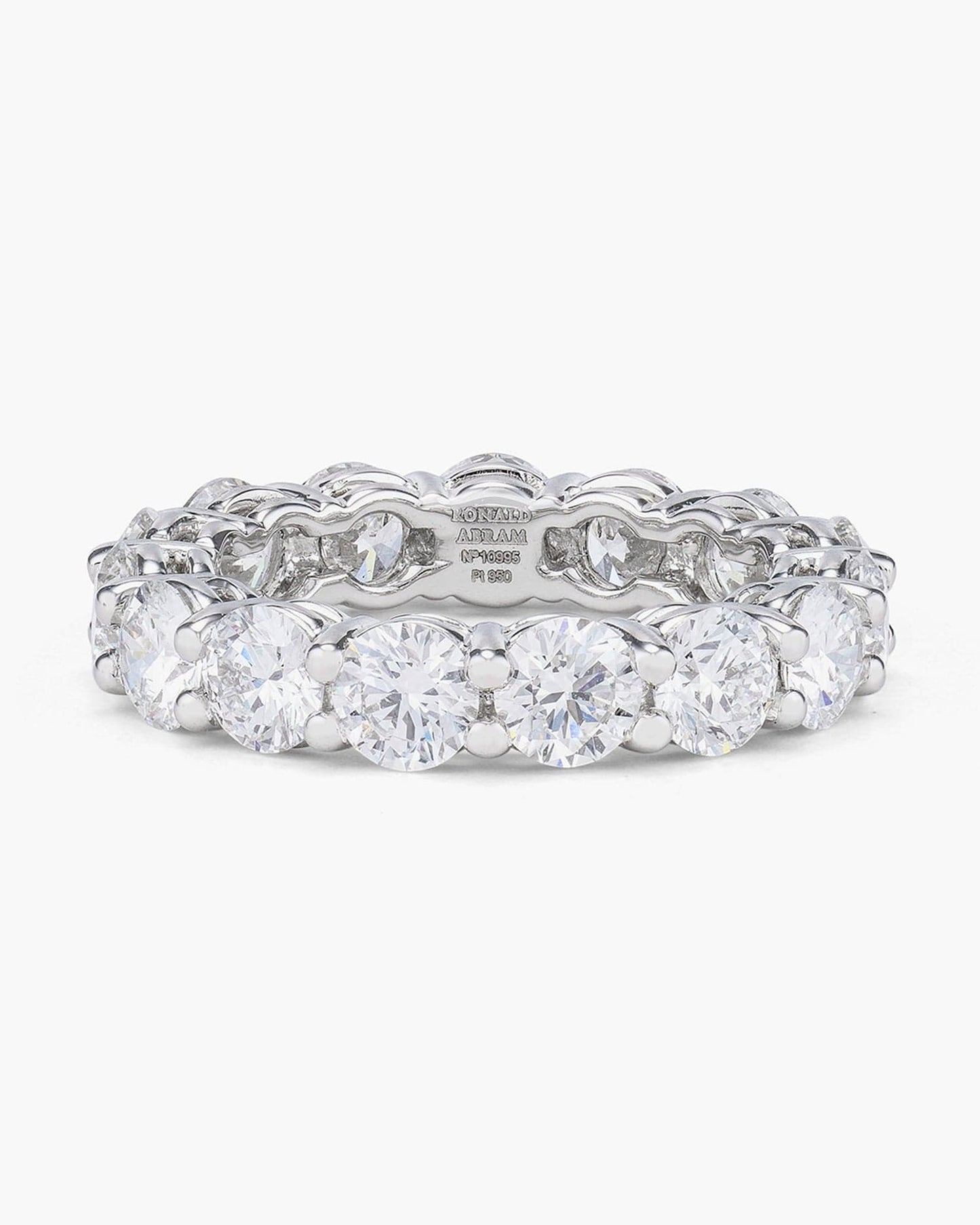Round Brilliant Cut Diamond Eternity Ring (0.23 carat)