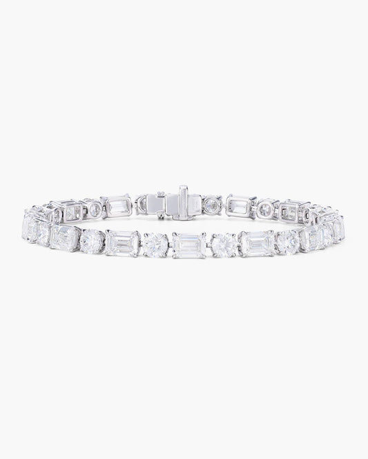Emerald Cut and Round Brilliant Cut Diamond Bracelet (0.70 carat)