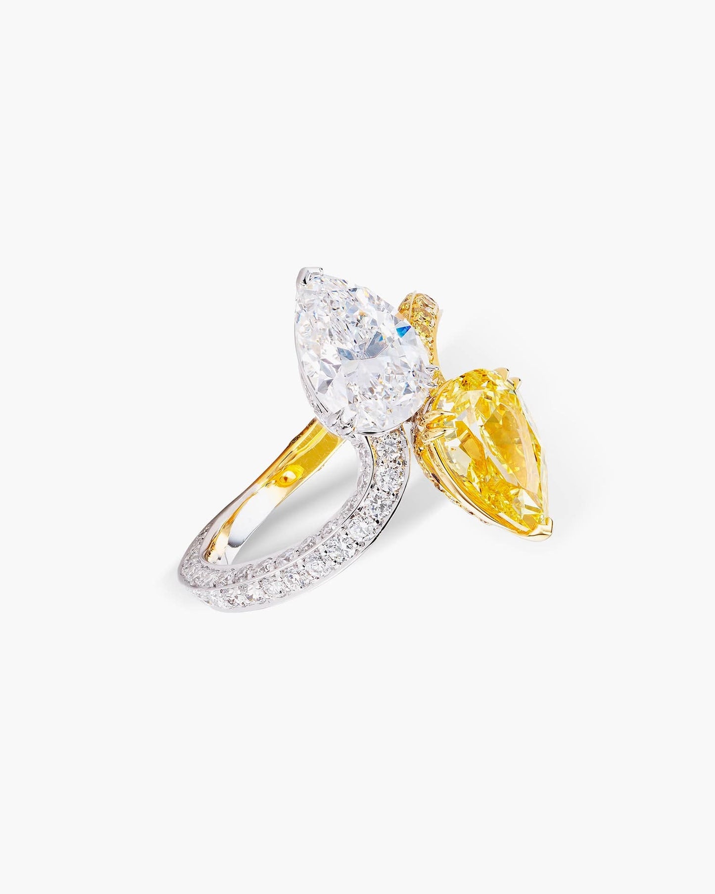 Pear Shape Yellow and White Diamond Toi-et-Moi Ring