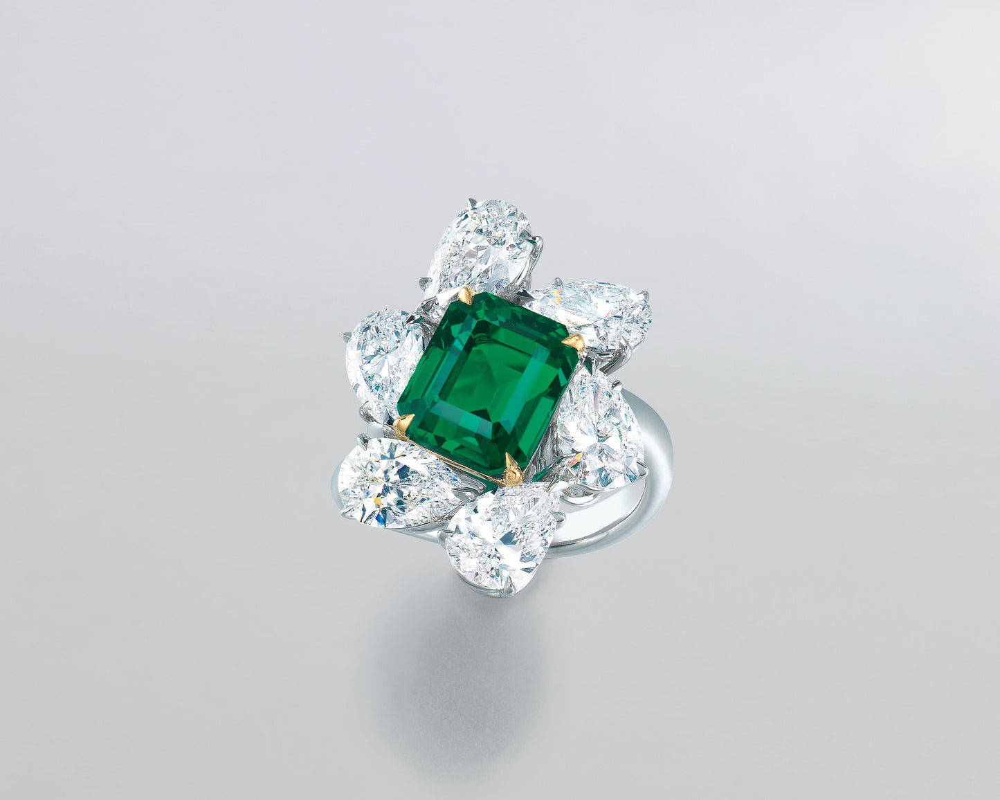 4.00 carat Emerald Cut Colombian Emerald Ring